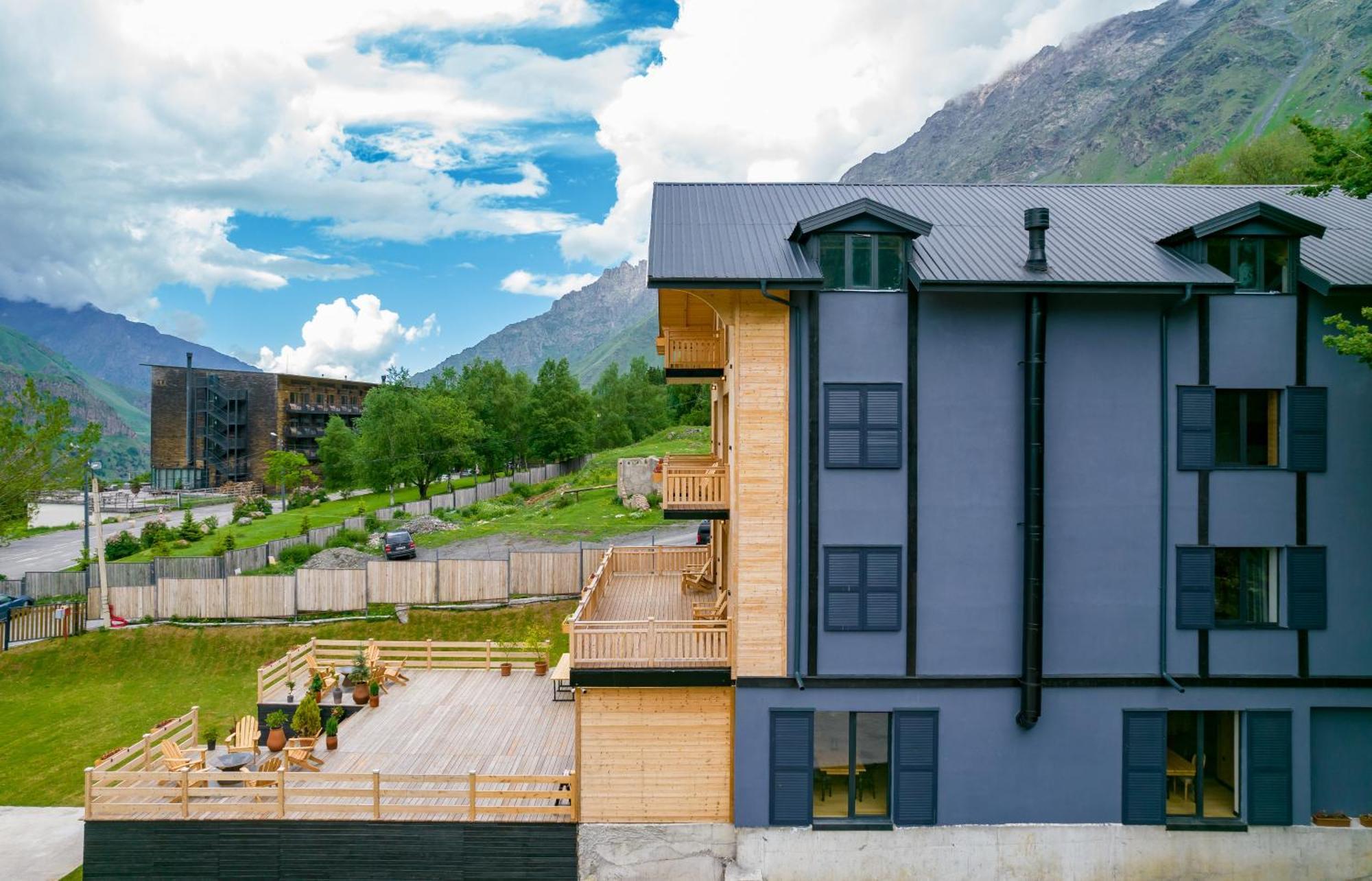 1740 Boutique Hotel Kazbegi Ngoại thất bức ảnh