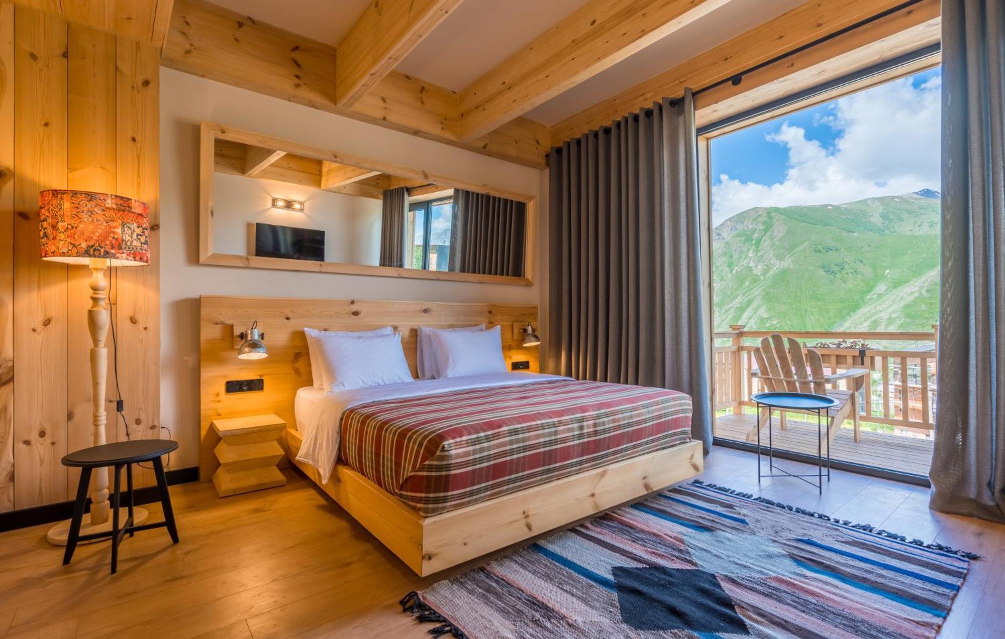 1740 Boutique Hotel Kazbegi Ngoại thất bức ảnh