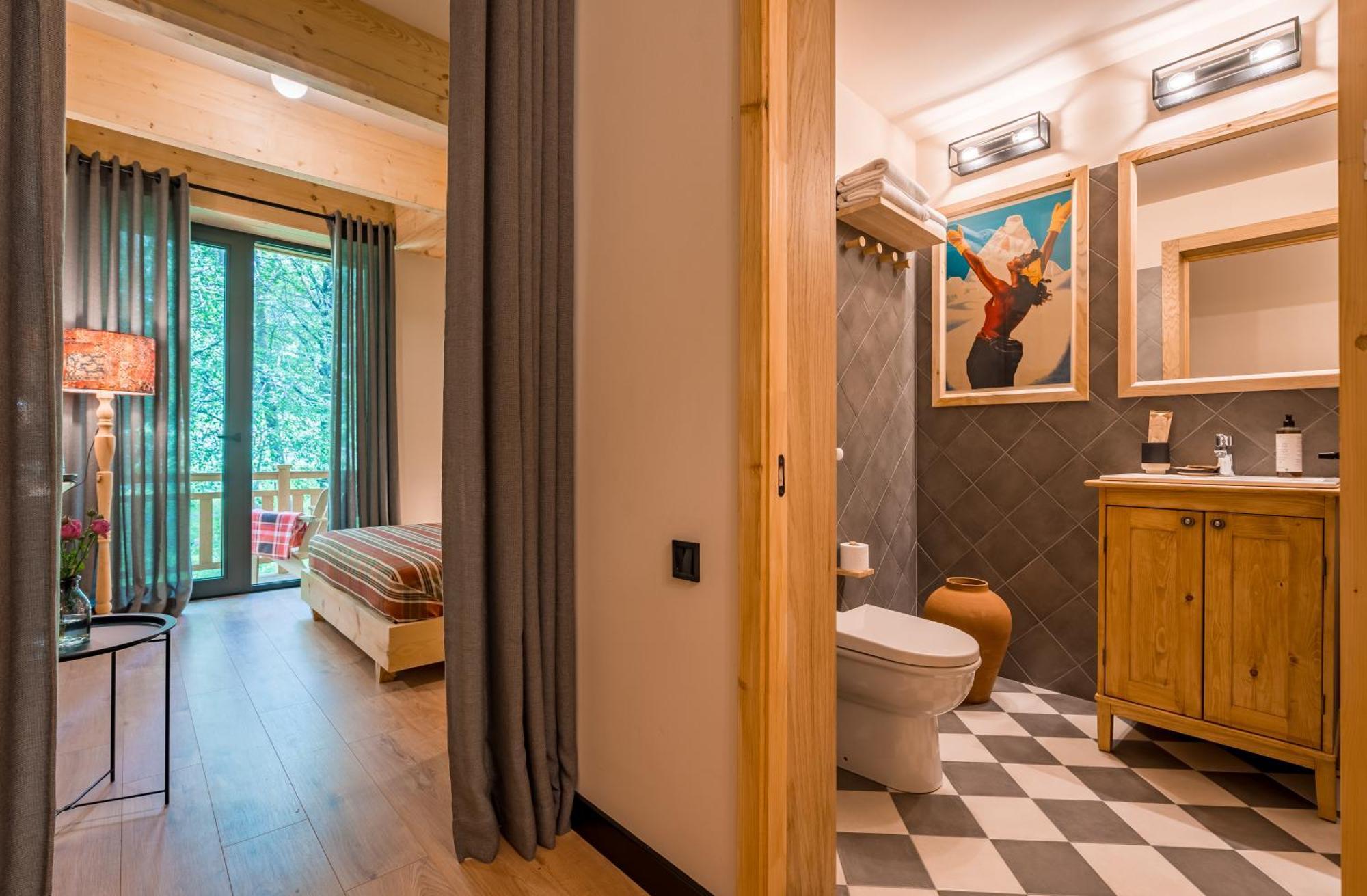 1740 Boutique Hotel Kazbegi Ngoại thất bức ảnh