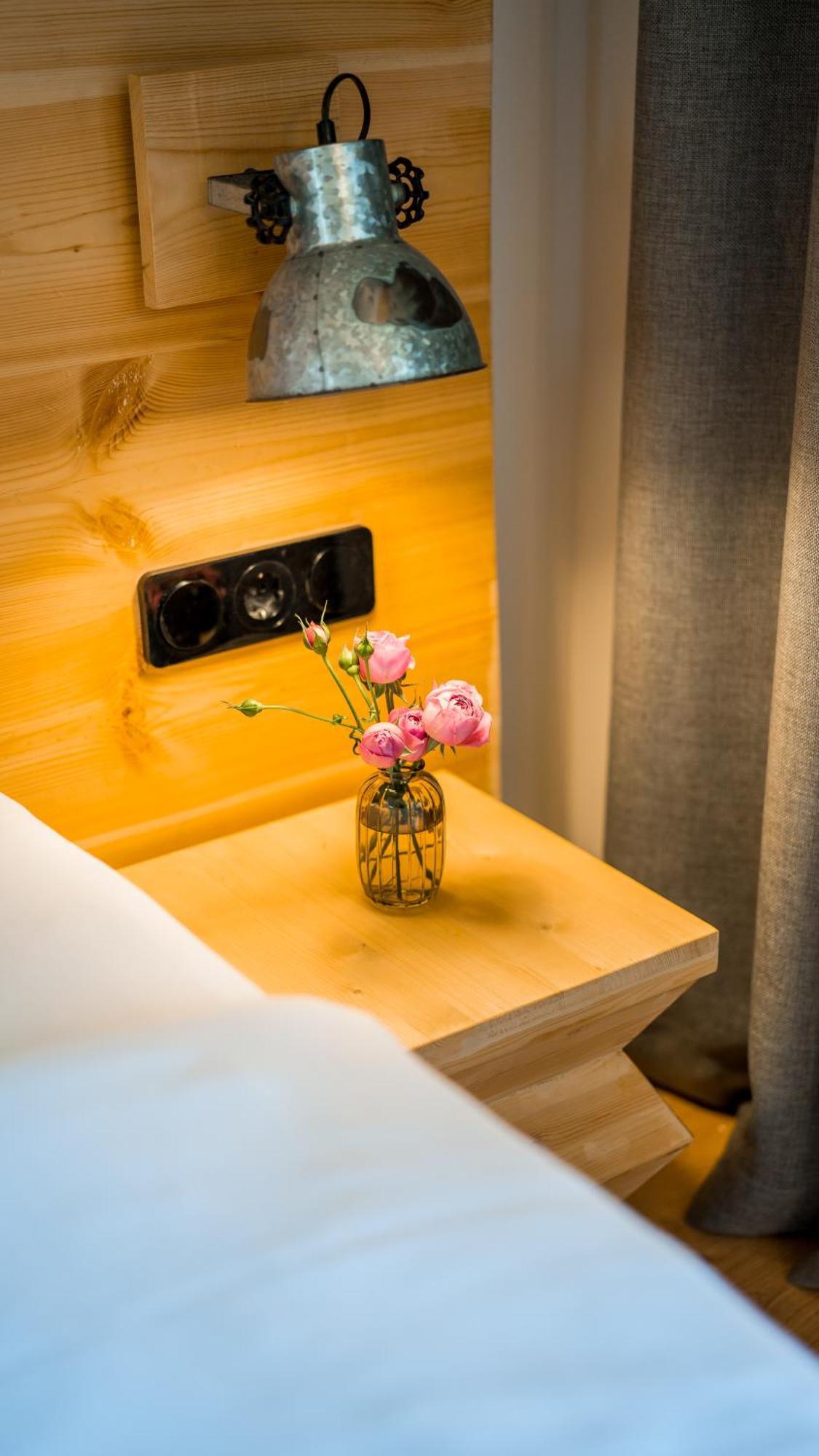 1740 Boutique Hotel Kazbegi Ngoại thất bức ảnh