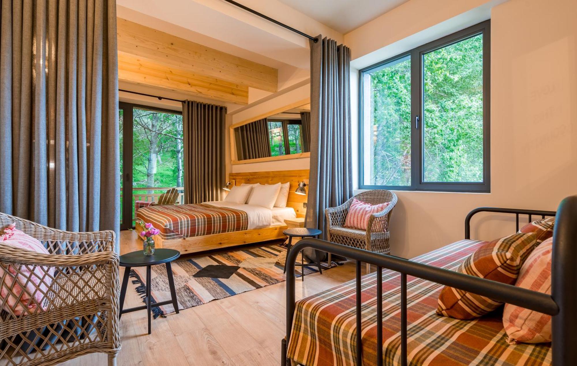 1740 Boutique Hotel Kazbegi Ngoại thất bức ảnh