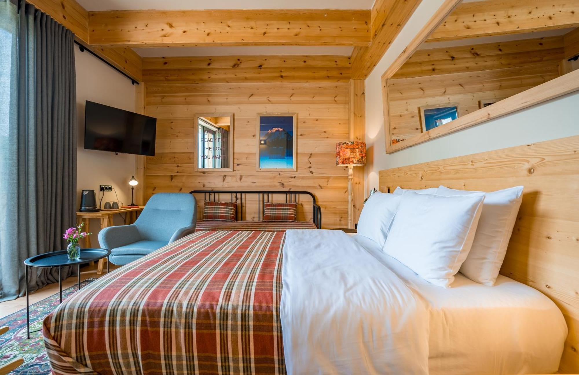 1740 Boutique Hotel Kazbegi Ngoại thất bức ảnh